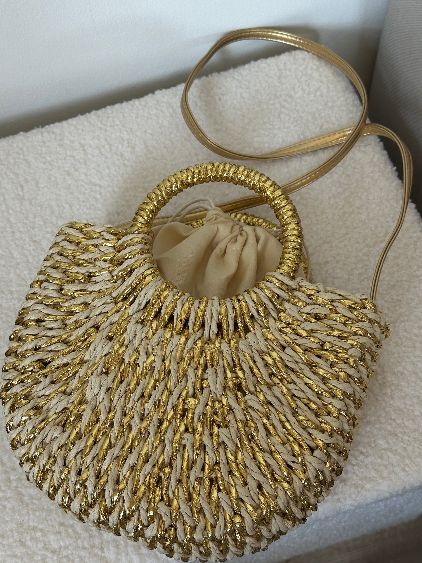 BOLSO RAFIA DORADO