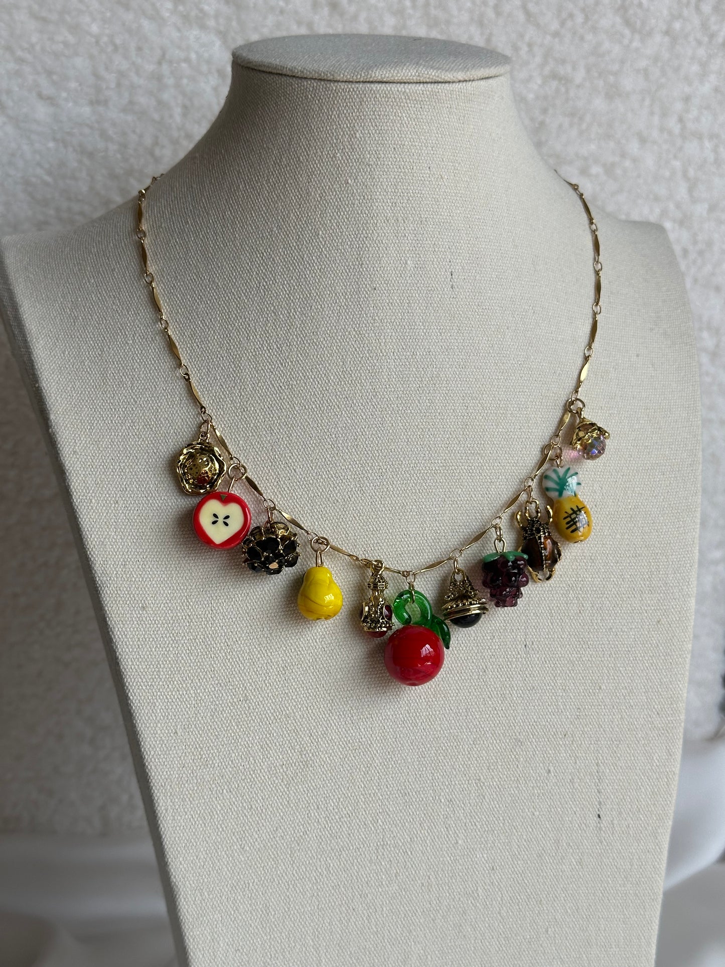 COLLAR CADENA CHARMS