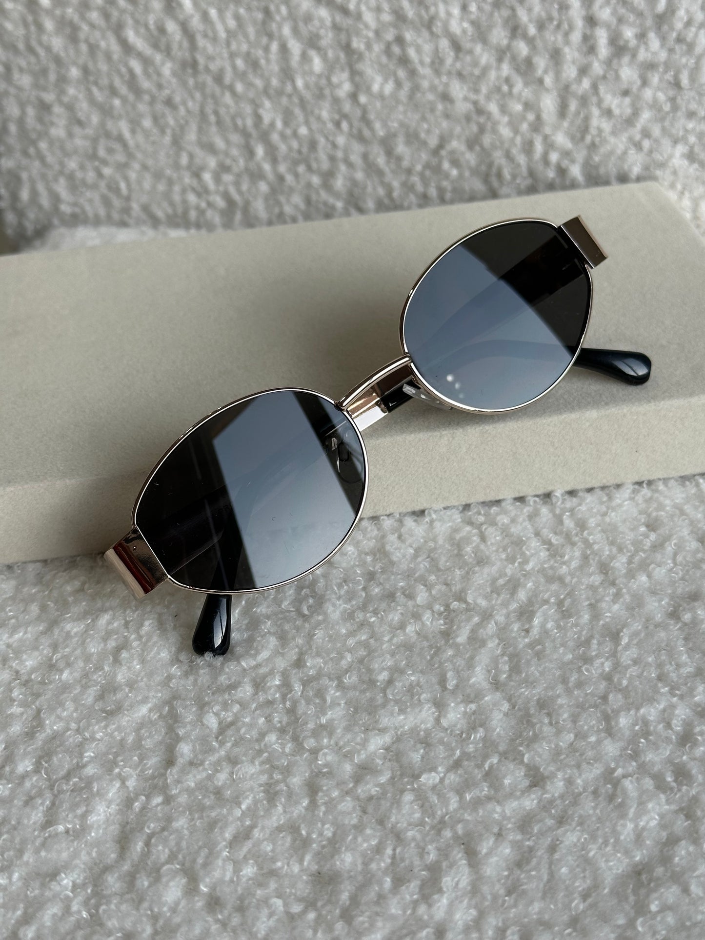 GAFAS SOL OVALADAS