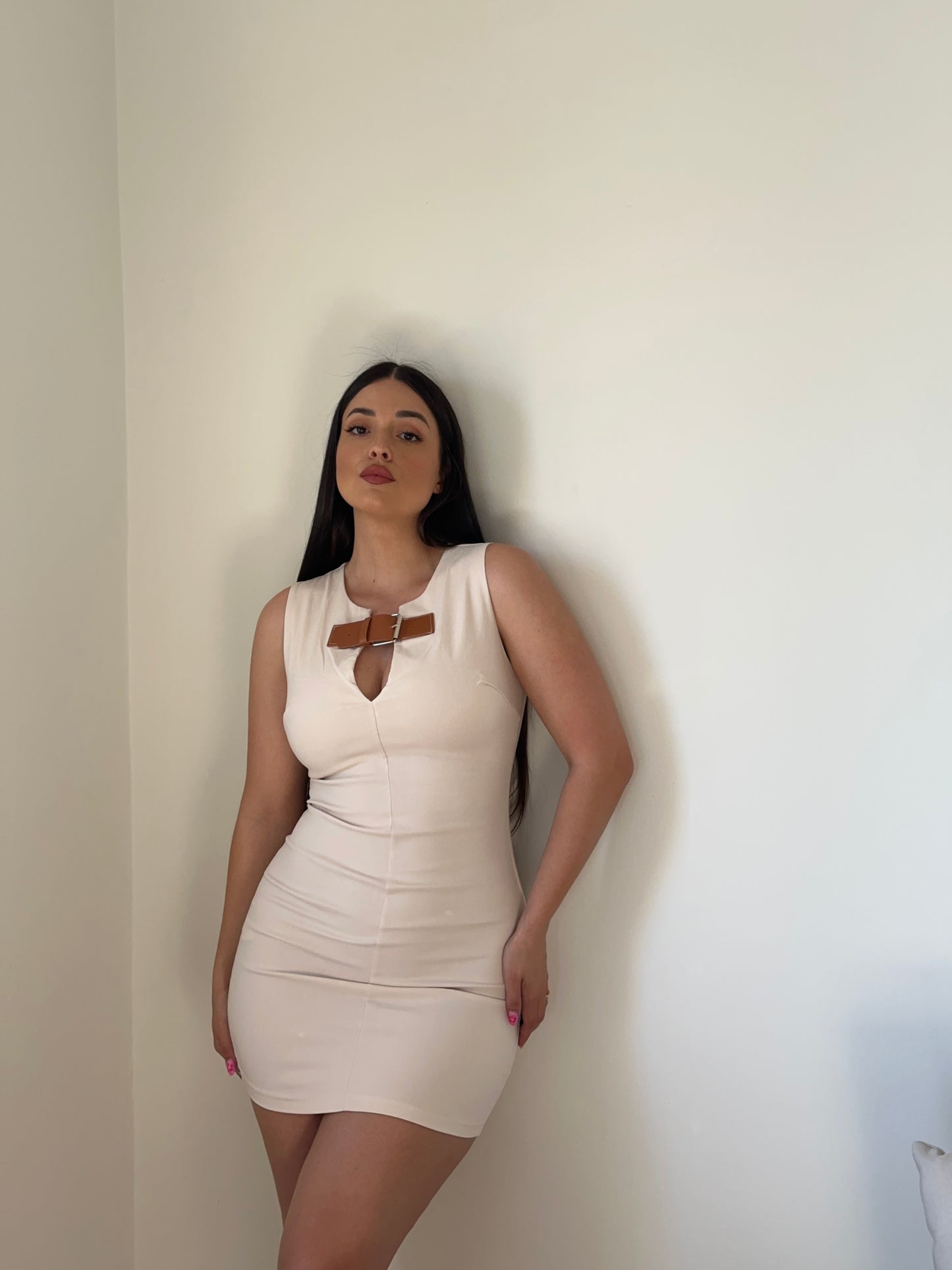 VESTIDO MINI HEBILLA