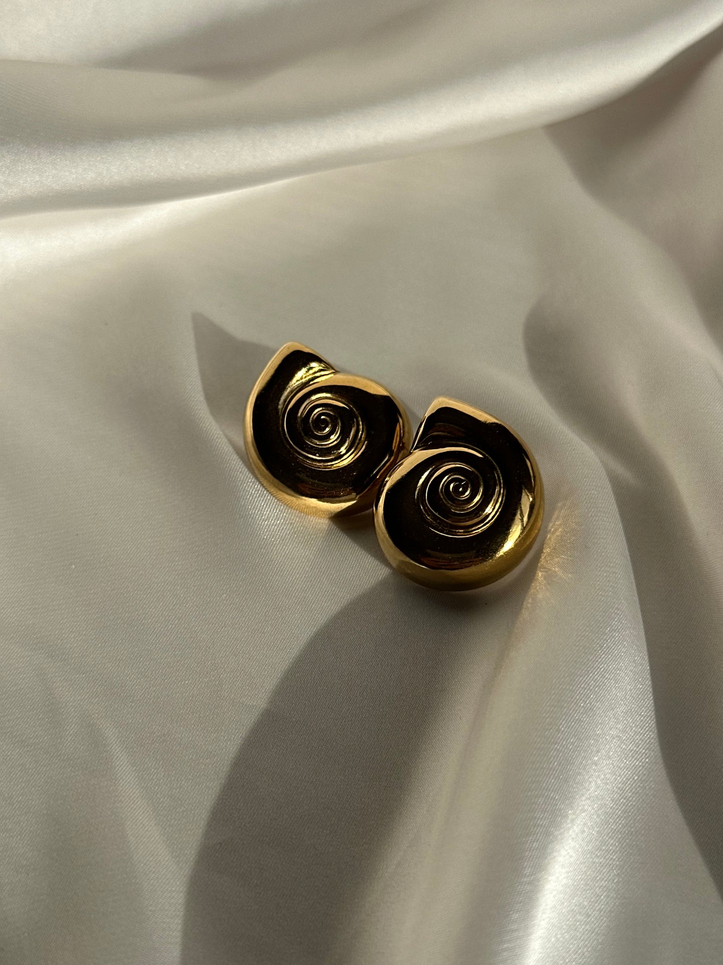 PENDIENTES CARACOLA