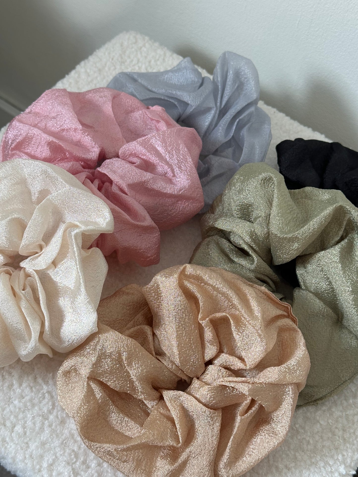 GOMA DE PELO SCRUNCHIE GRANDE