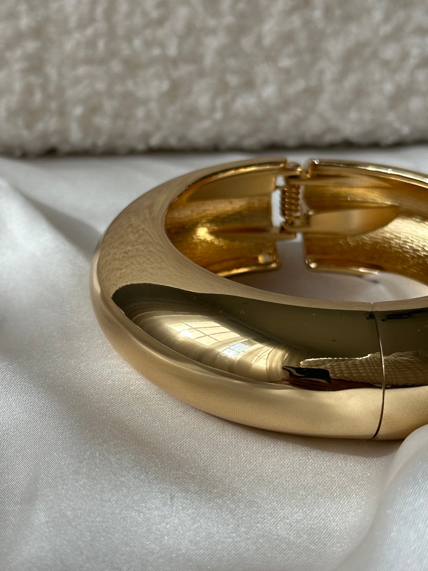 BRAZALETE DORADO