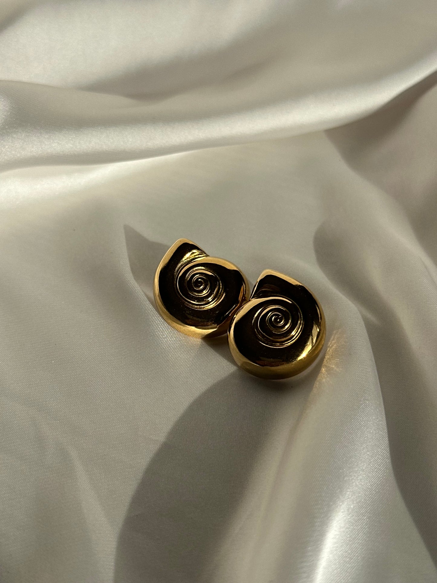 PENDIENTES CARACOLA