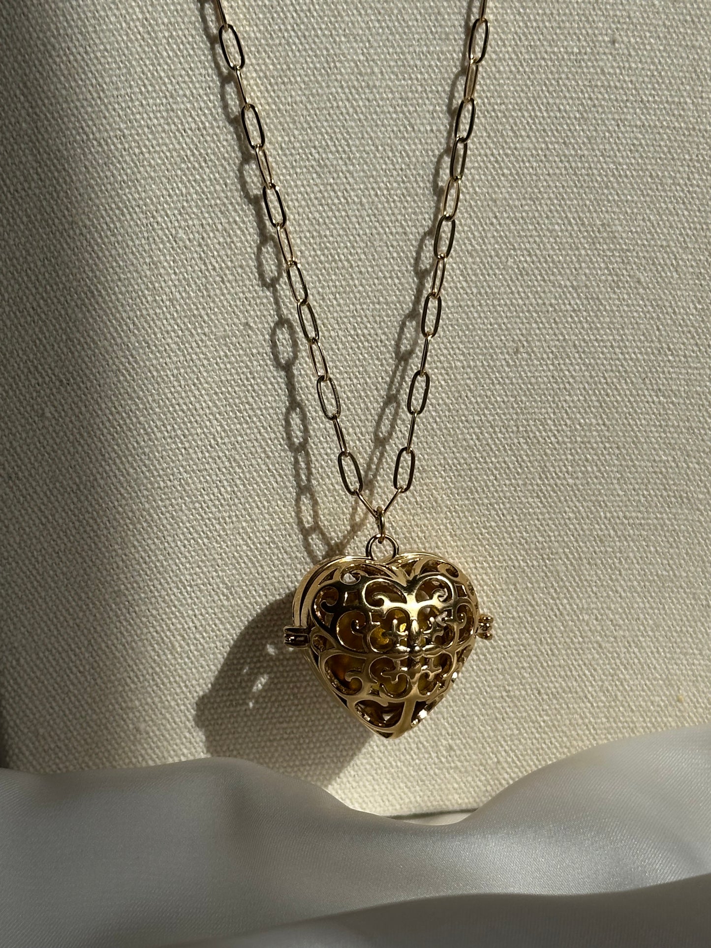 COLLAR LLAMADOR DE ÁNGELES
