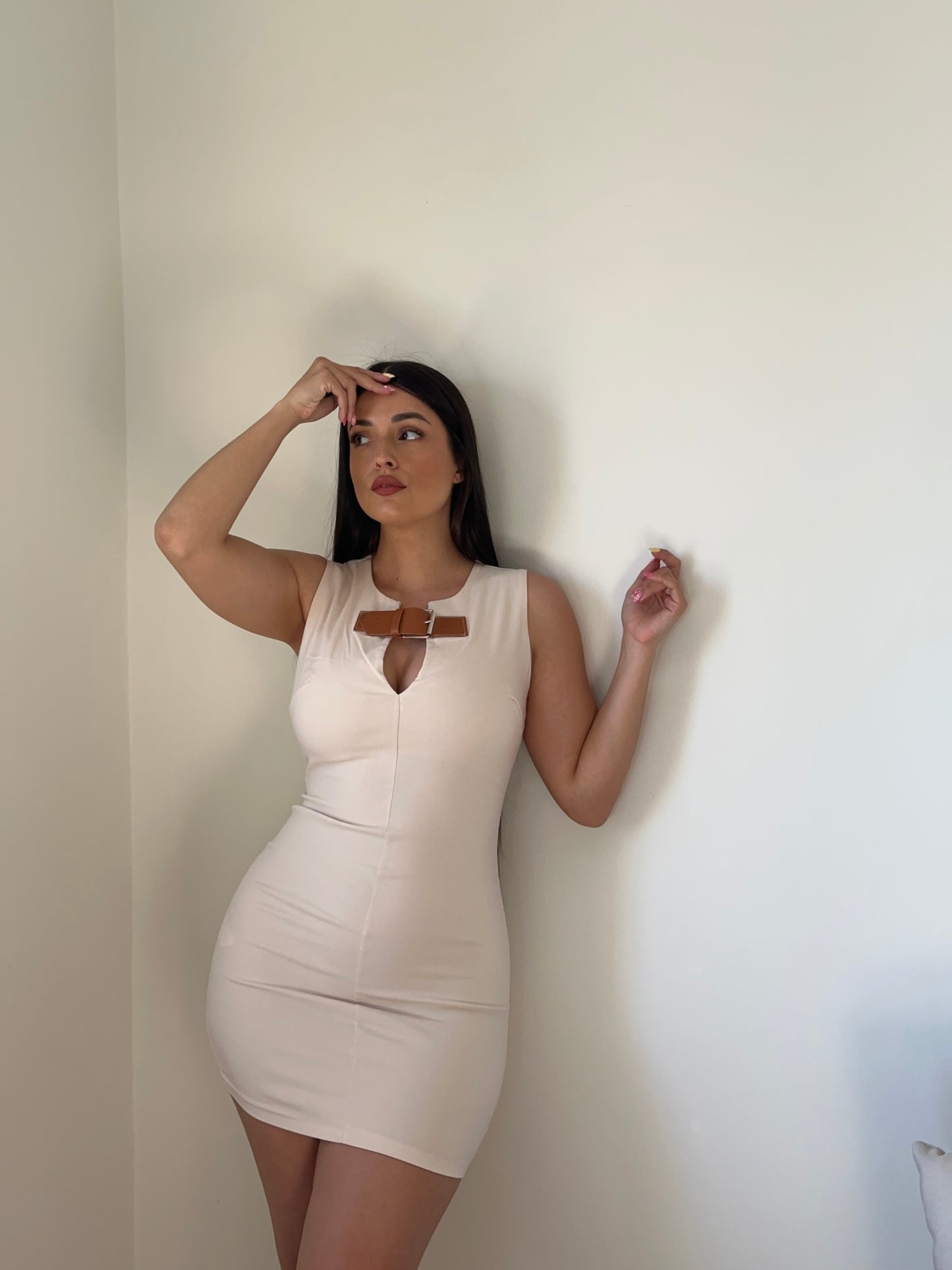 VESTIDO MINI HEBILLA