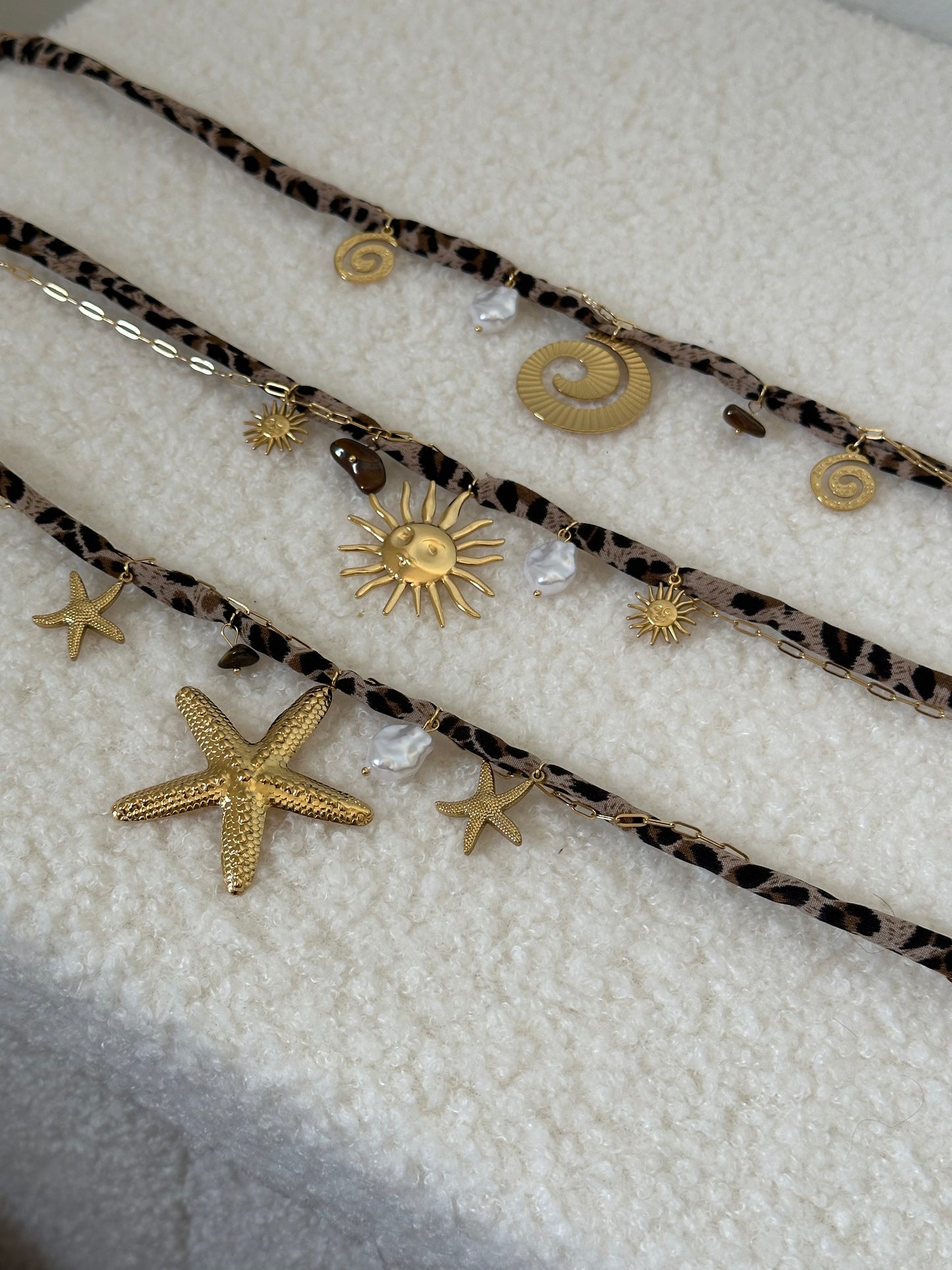 COLLAR ANIMAL PRINT CHARMS
