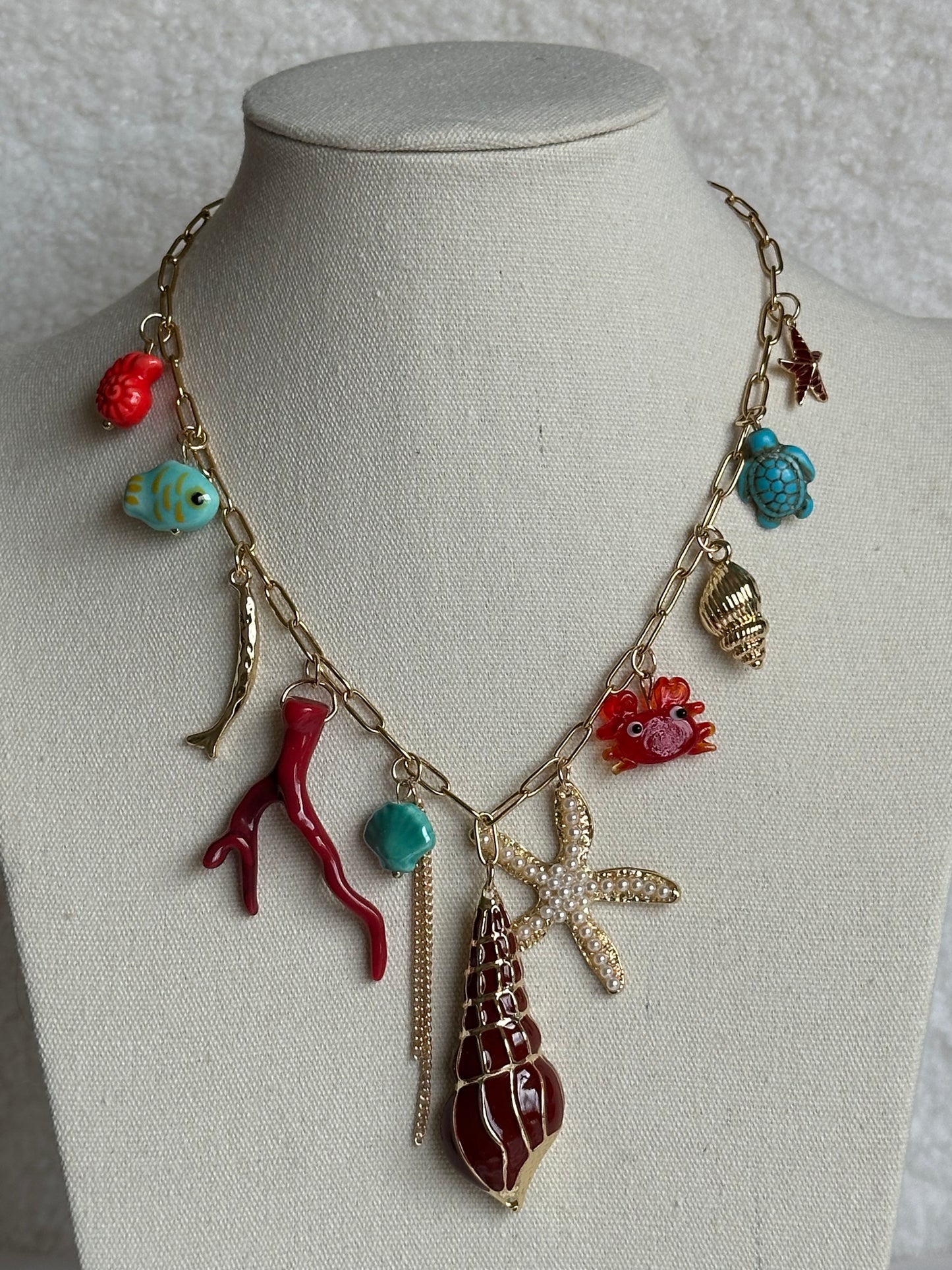 COLLAR CADENA CHARMS