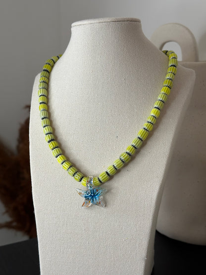 COLLAR AMARILLO ESTRELLA (PREVENTA)