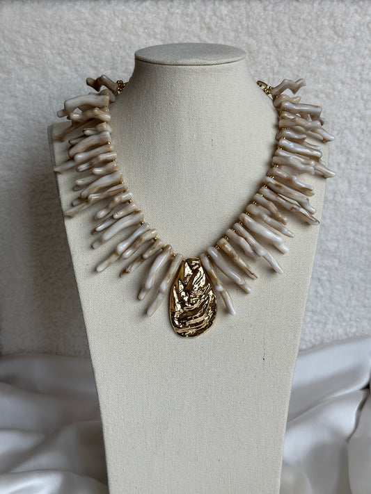COLLAR CORAL OSTRA