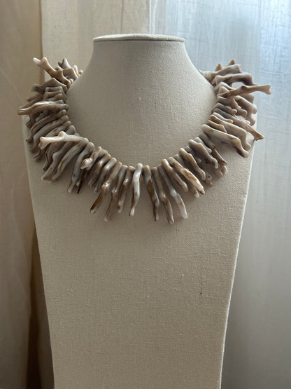 COLLAR CORAL ARENA