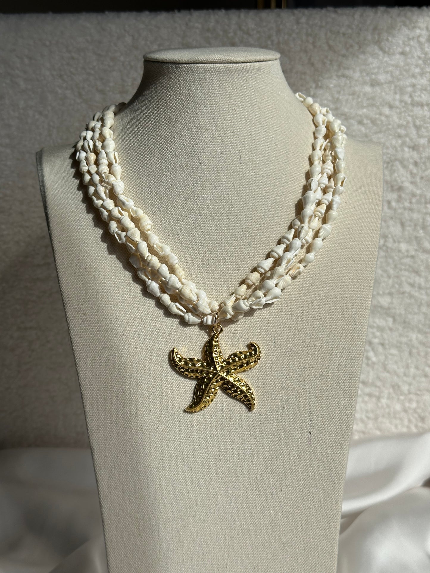 COLLAR CONCHAS ESTRELLA