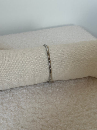 BRAZALETE RÍGIDO GRABADO