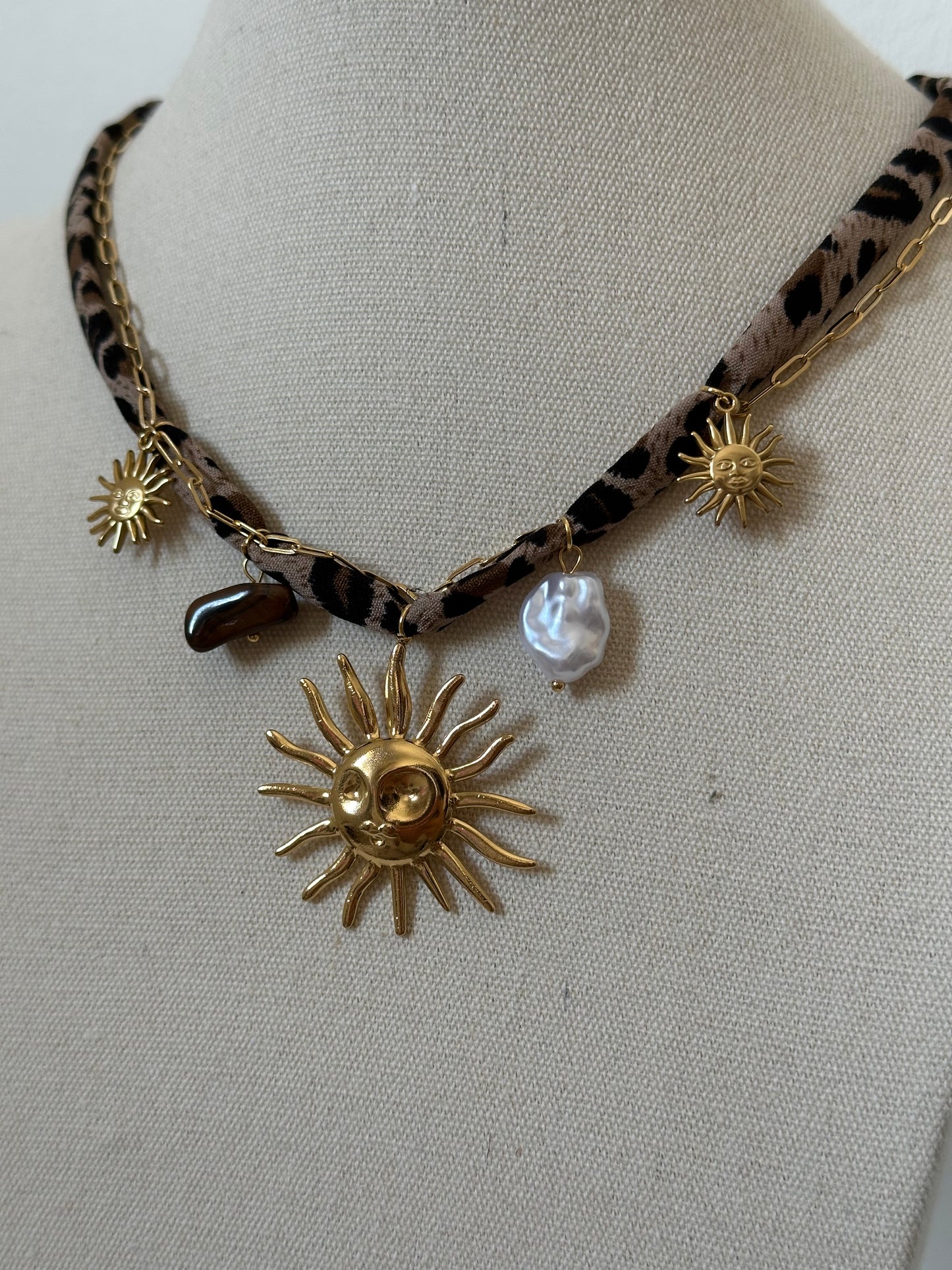COLLAR ANIMAL PRINT CHARMS