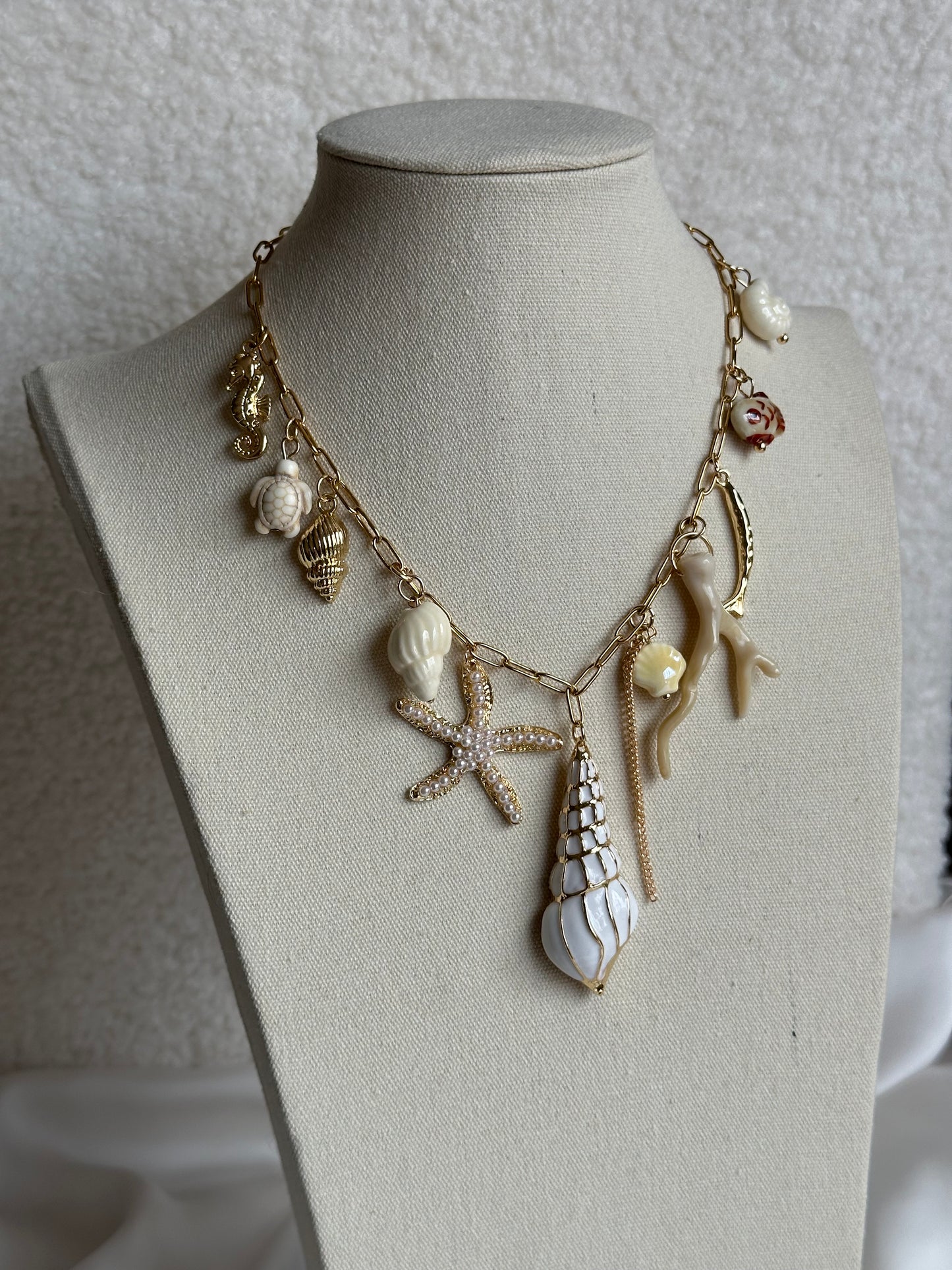 COLLAR CADENA CHARMS