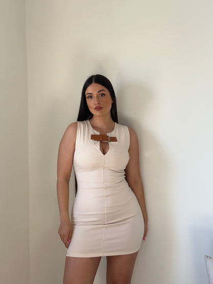 VESTIDO MINI HEBILLA
