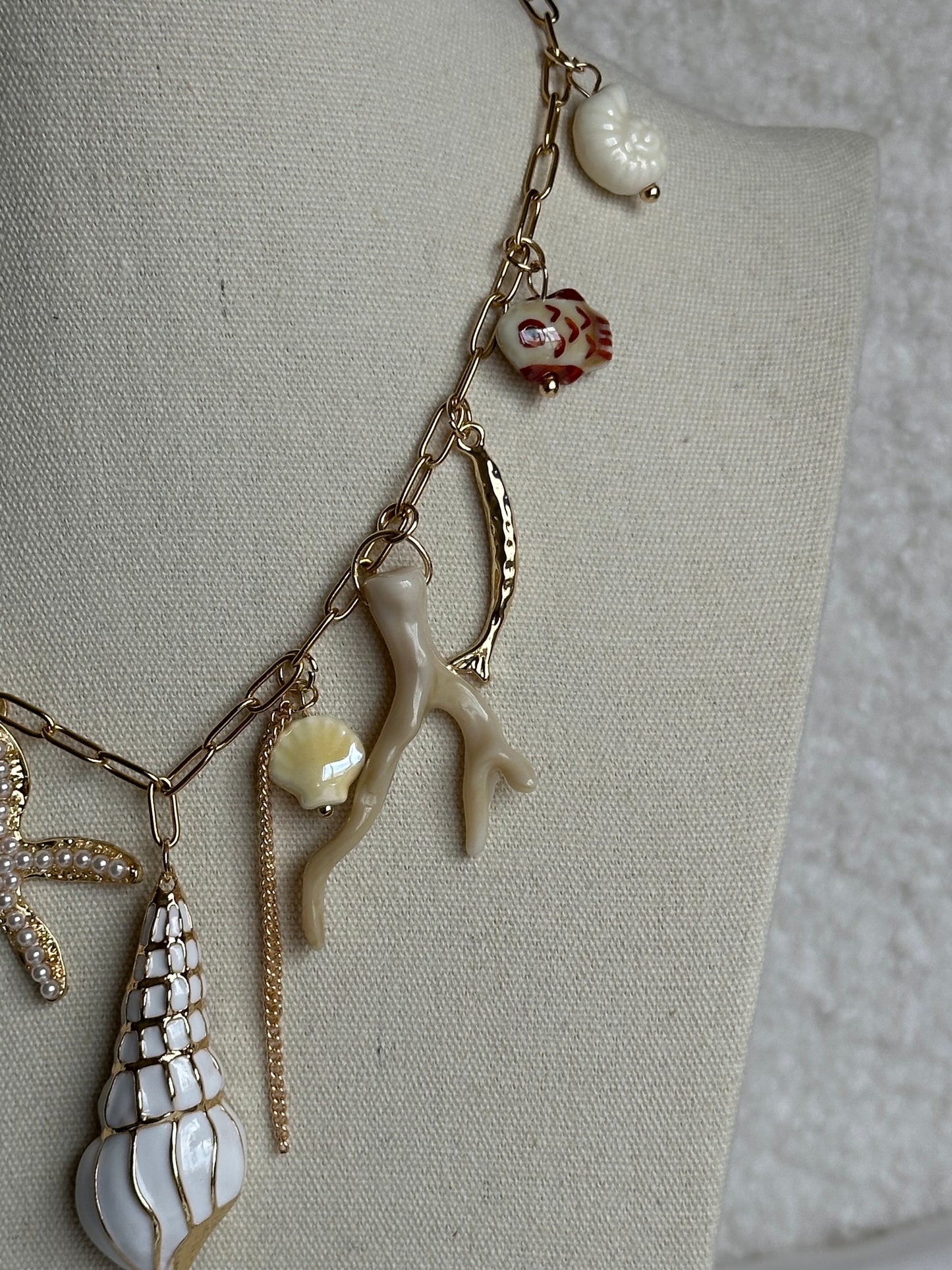 COLLAR CADENA CHARMS