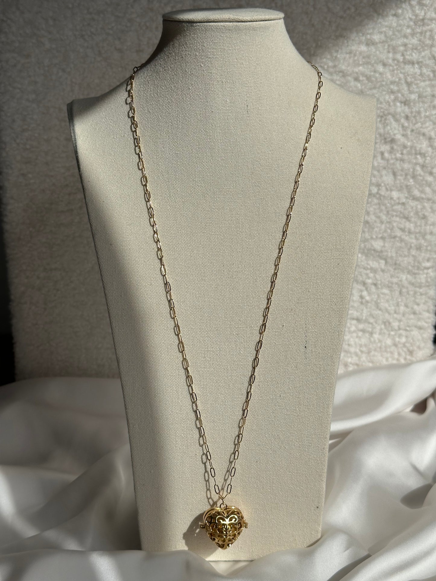 COLLAR LLAMADOR DE ÁNGELES