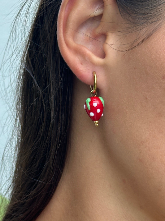 PENDIENTES FRESAS