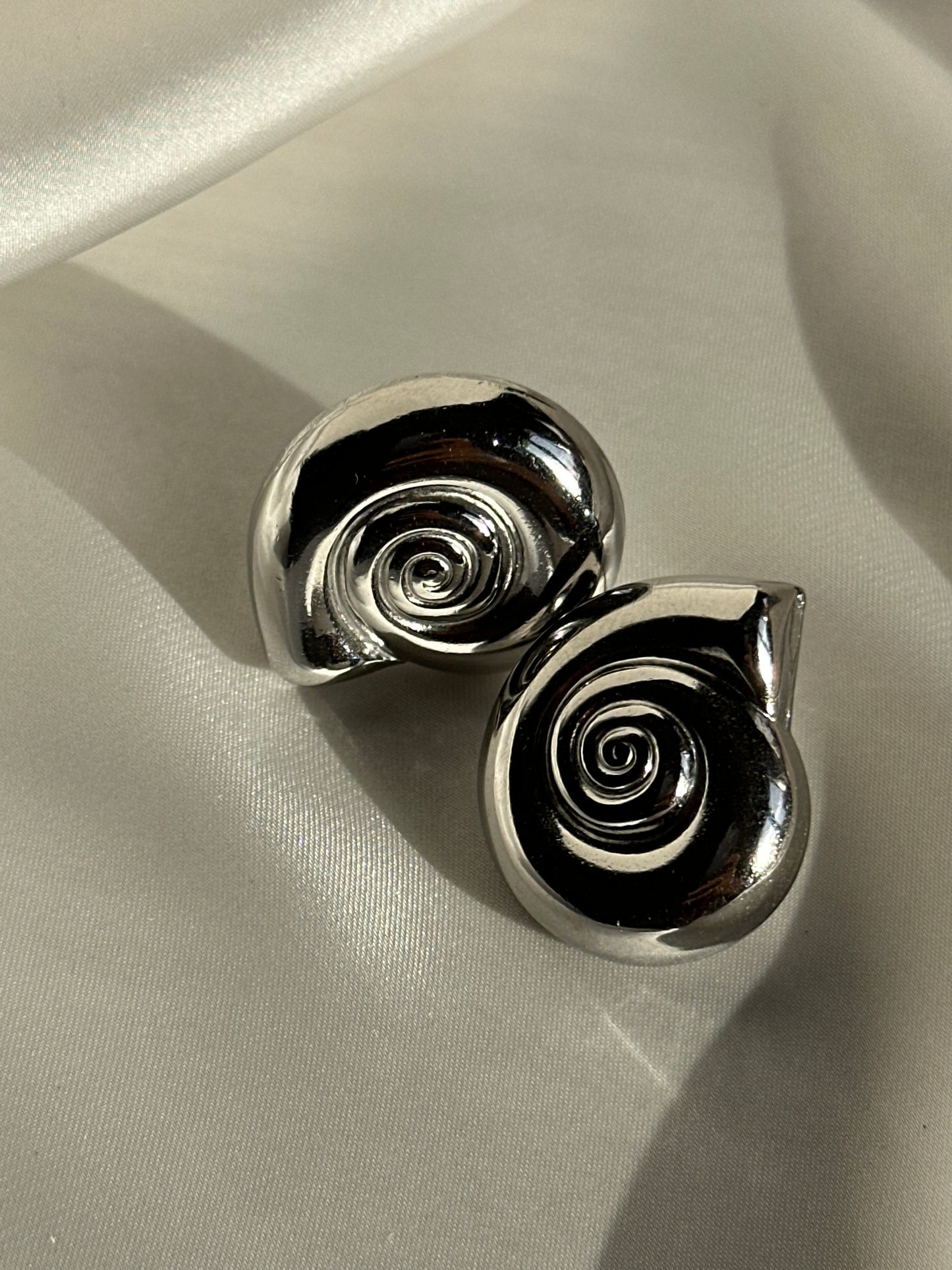 PENDIENTES CARACOLA