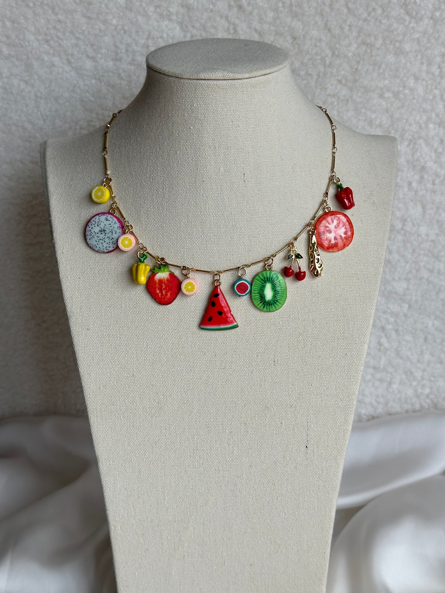 COLLAR CADENA FRUTAS