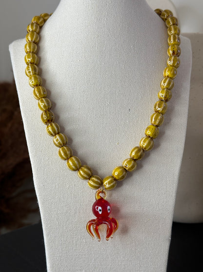 COLLAR PULPO ROJO (PREVENTA)