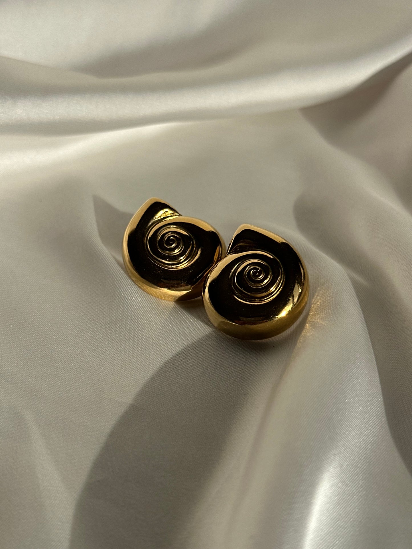 PENDIENTES CARACOLA