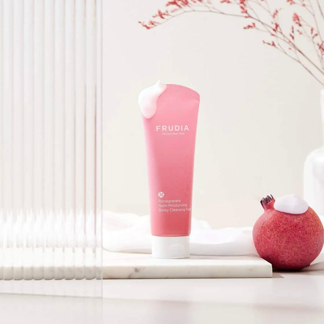 FRUDIA POMEGRANATE NUTRI-MOISTURIZING STICKY CLEANSING FOAM