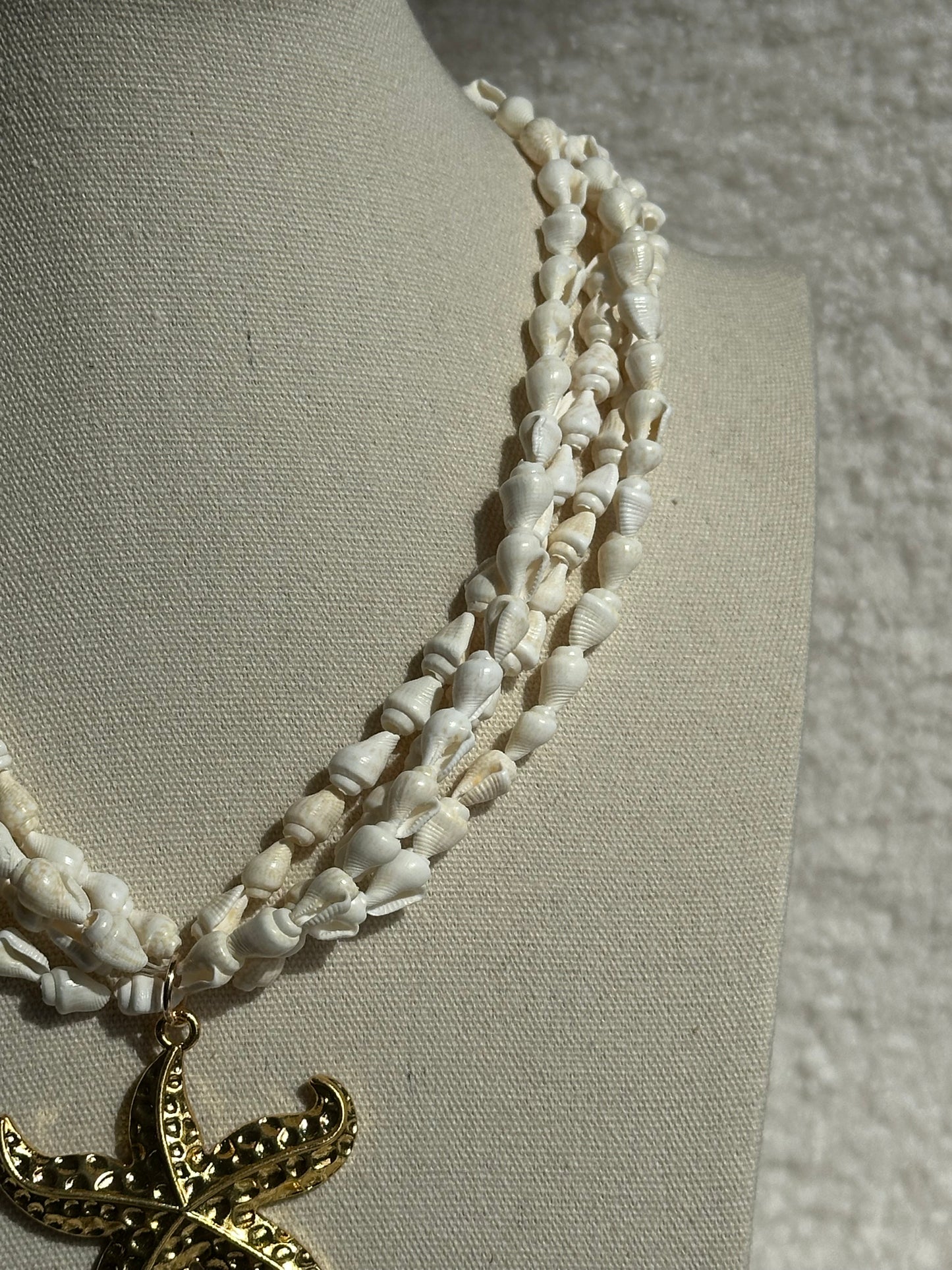 COLLAR CONCHAS ESTRELLA