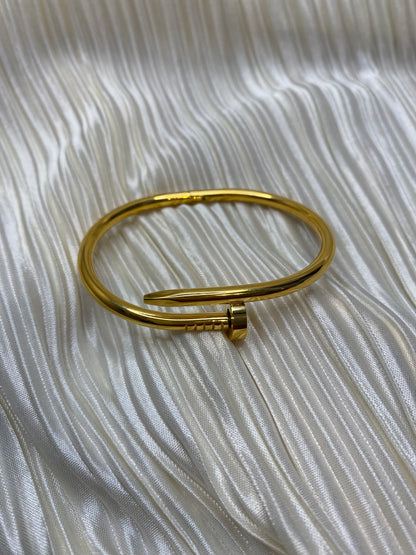 PULSERA CLAVO